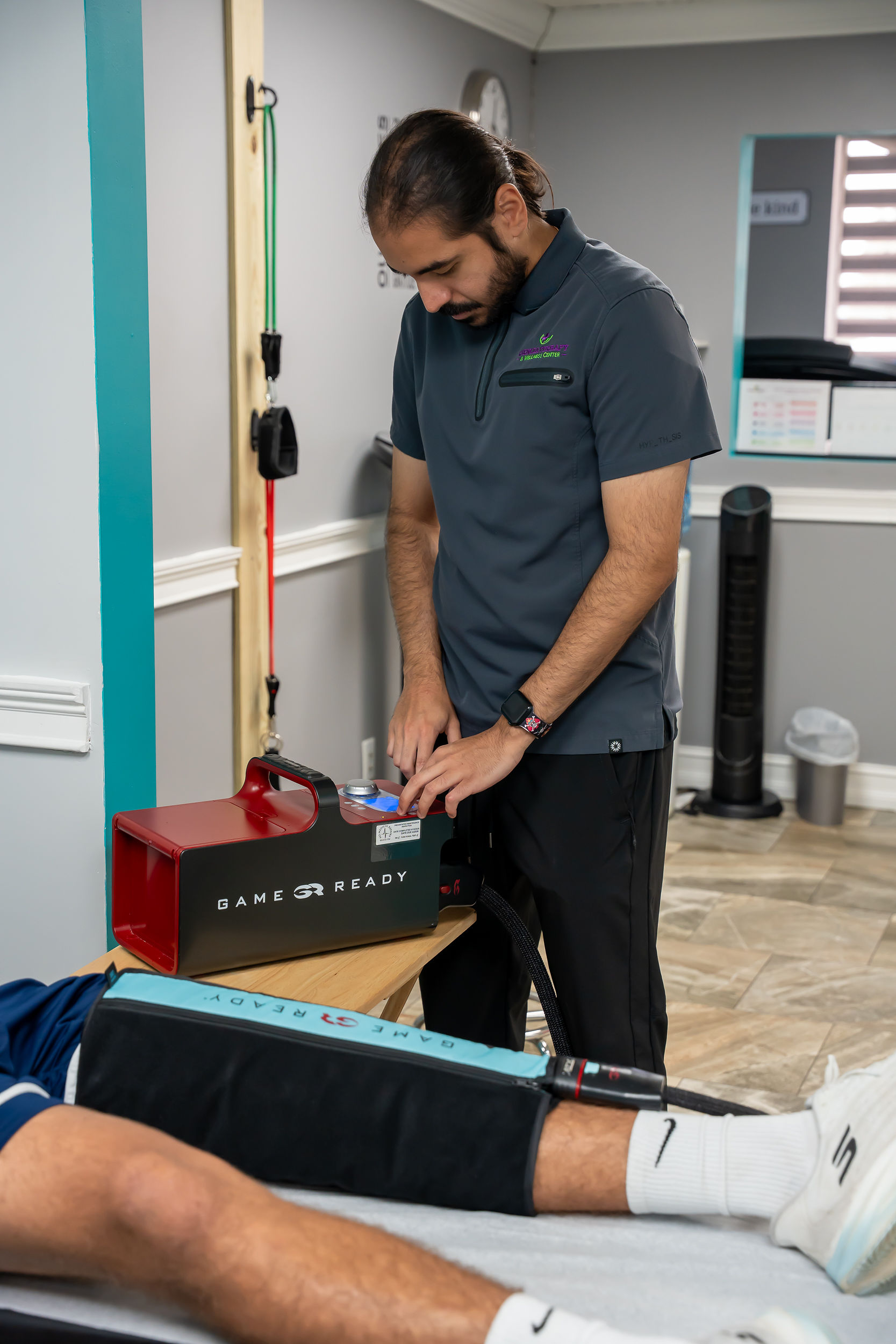 Cold compression therapy at Esencia in Davie FL