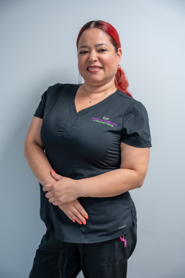 Giuliana Nunez — Administrative Assistant / Lead Front Desk